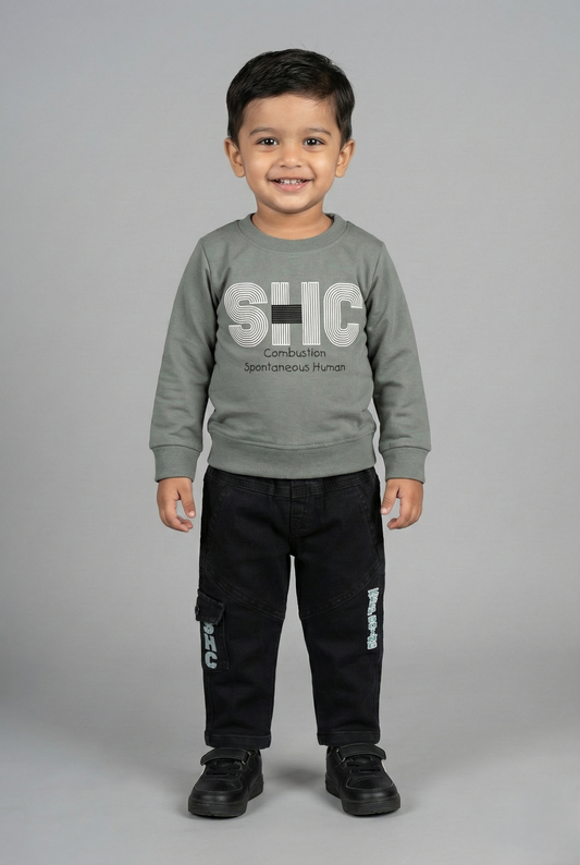 Fyst boys' two-piece clothing set featuring a grey typography print sweatshirt and matching black joggers.